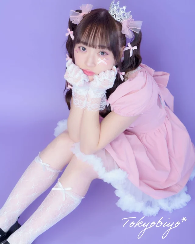 Photo shoot 📷✨作品撮り😁👍💖🌈📸✨

hair & make up： @lyph_1s2 

photo @tokyobiyo__tahb 
⁡
⁡東京美容専門学校では、フォトスタジオを完備しており、本格的なスタジオ撮影を経験することができます📷⭐️

#作品撮り #美容学生 #美容学生と繋がりたい